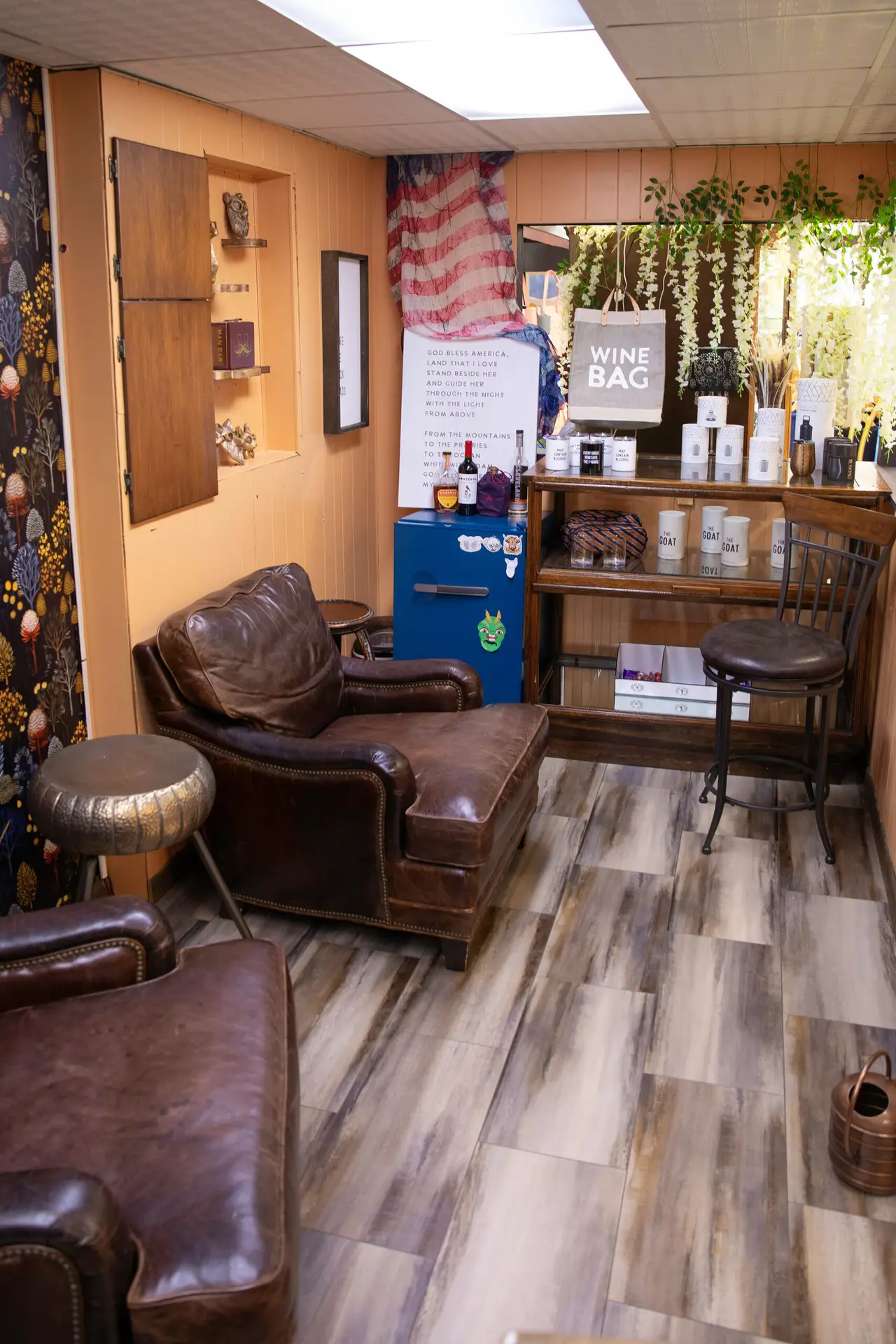 assistance area in store